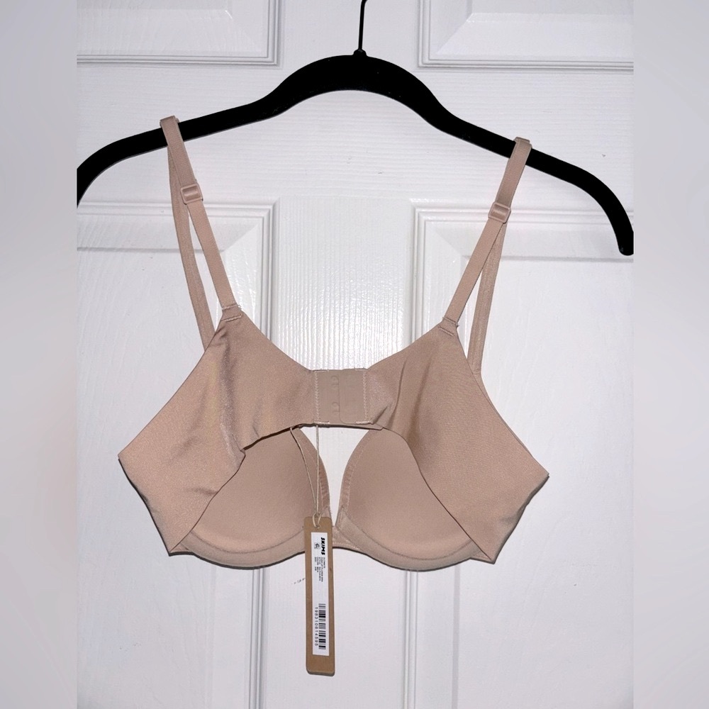 NWT SKIMS Ultimate Push Up Plunge Bra in Mica - Picture 6 of 9